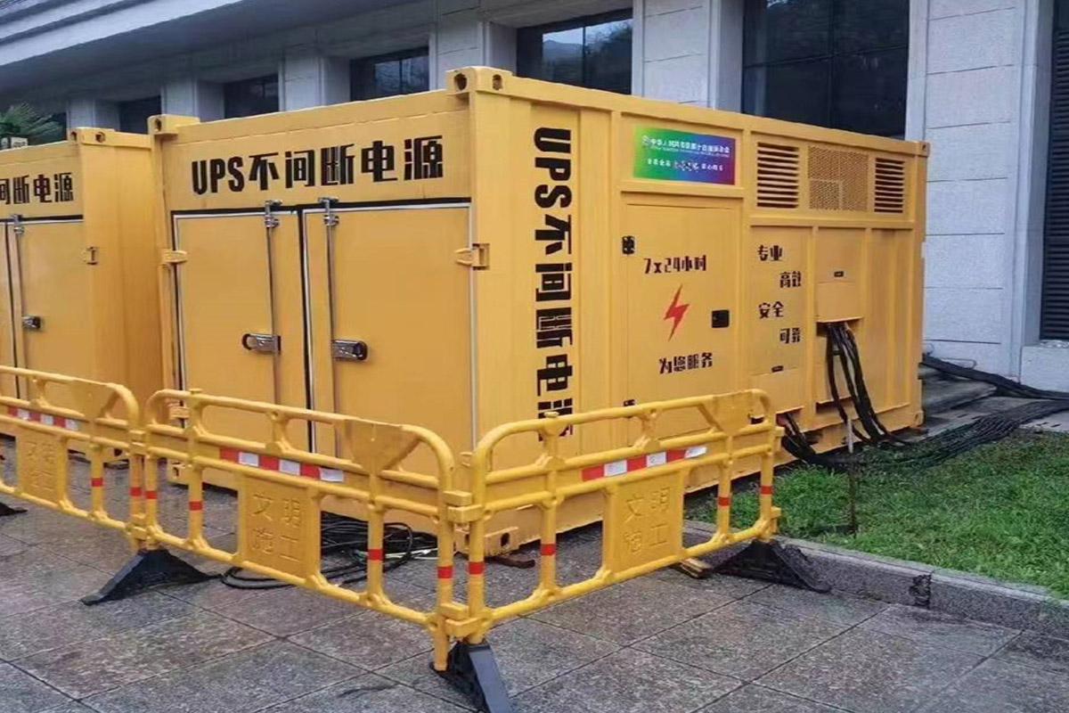 清远发电机租赁施工现场